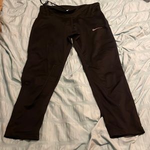 Nike dry fit crop pants